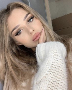 Сашенька, 25