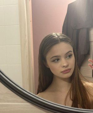 Василиса, 18