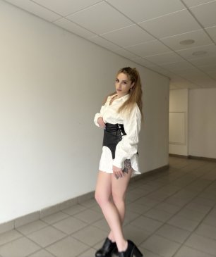 Анастасия, 20