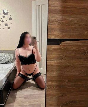 Каролина, 22